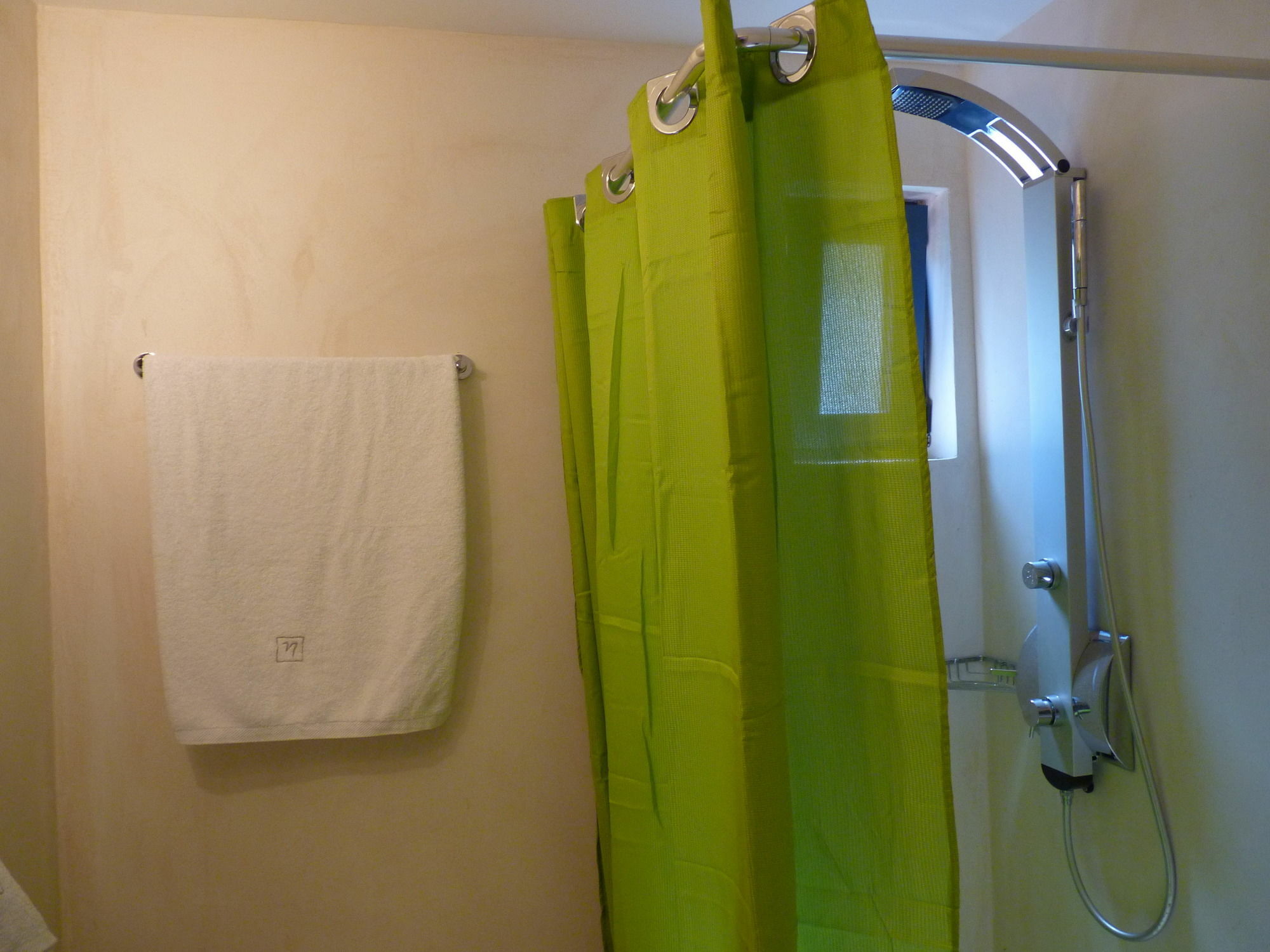 מיקרוס גיאלוס Ilianthos Apartments & Studios מראה חיצוני תמונה